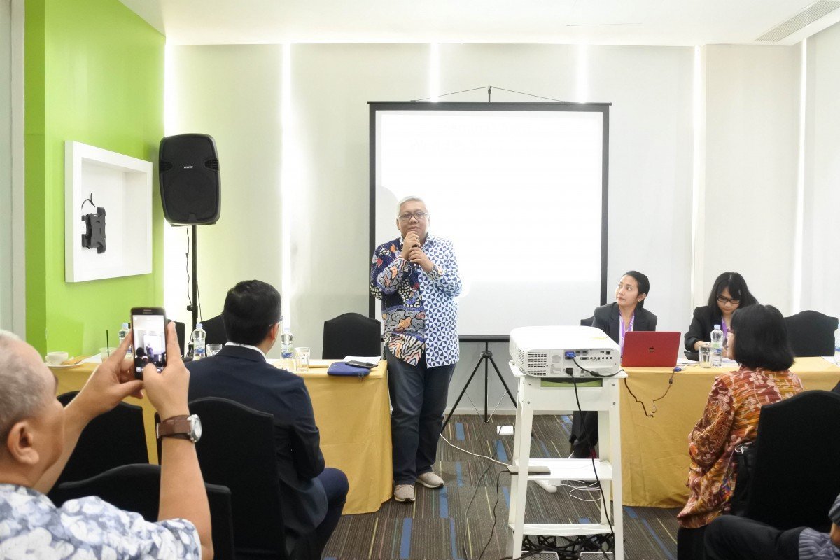 dr. Danang Tri Wahyudi, SpKK, FINSDV, FAADV explaining comorbidities and complications of psoriasis