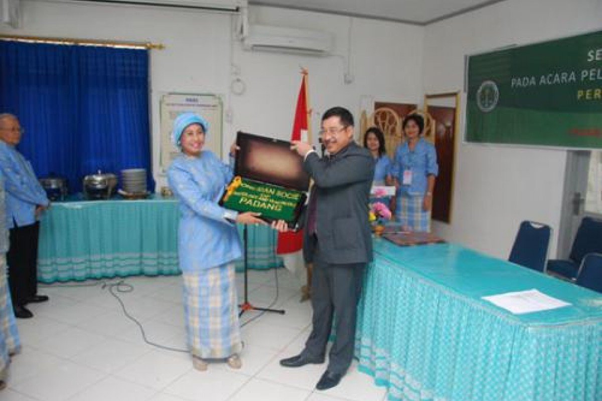 Pelantikan PC Padang